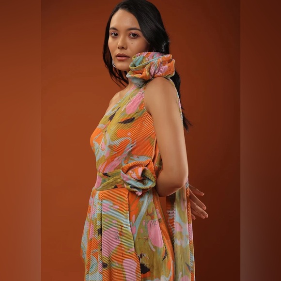 NWT Multicolor Gown In Abstract Print With One Shoulder - Picture 2 of 5